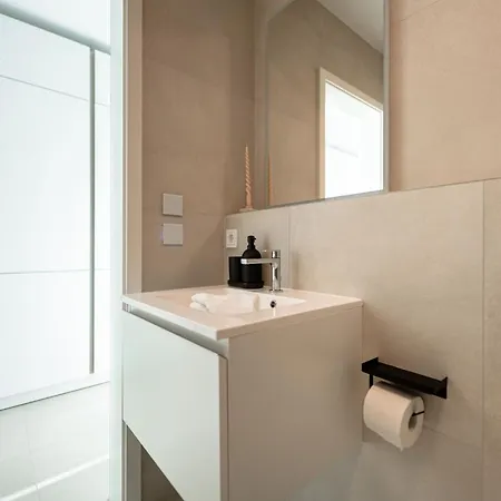 Modern In Gasperich With Balcony & Wi-fi *