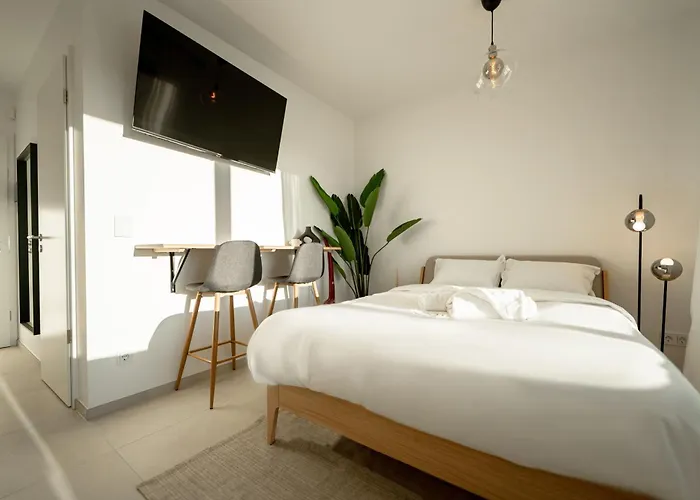 Appartement Modern In Gasperich With Balcony & Wi-fi