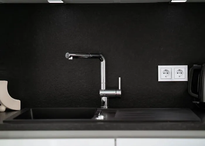 Modern In Gasperich With Balcony & Wi-fi Apartamento Luxemburgo