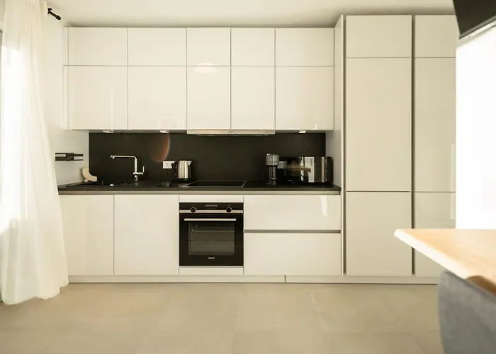 Modern In Gasperich With Balcony & Wi-fi Apartamento Luxemburgo