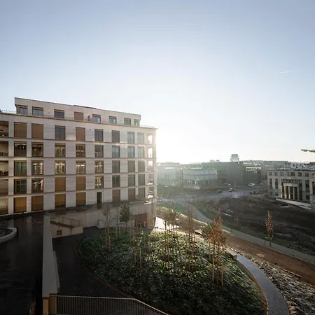 Modern In Gasperich With Balcony & Wi-fi Luxemburg